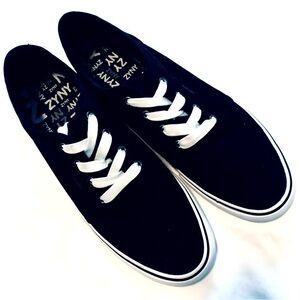 Zoo York Sneaker Mens 12 Black Skateboarder Lace Up Casual Comfort Runner LowTop